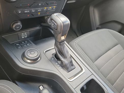 Used 2019 Ford Ranger XLT w/ Equipment Group 302A Luxury AWD/4WD image 35