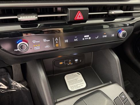 New 2026 Kia Sportage EX FWD image 39