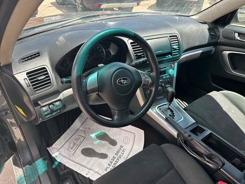 Used 2009 Subaru Outback 2.5i AWD/4WD image 10