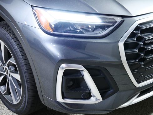 Used 2023 Audi Q5 2.0T Premium Plus w/ Premium Plus Package AWD/4WD image 16
