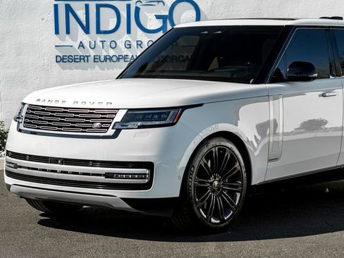 Certified 2024 Land Rover Range Rover Autobiography AWD/4WD image 2