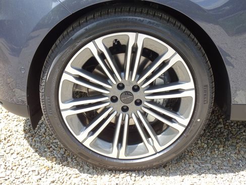 New 2026 Land Rover Range Rover Sport SE AWD/4WD image 29