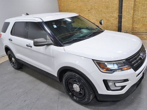 Used 2017 Ford Explorer 4WD Police Interceptor image 7