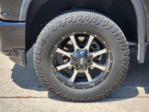 Used 2022 Chevrolet Silverado 3500 LTZ w/ LTZ Plus Package AWD/4WD image 10