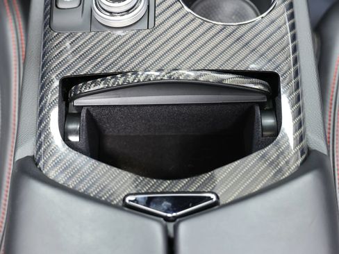 Used 2022 Maserati Quattroporte Trofeo RWD image 43