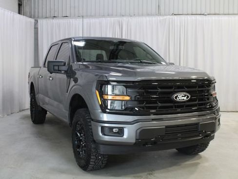 Used 2024 Ford F150 XLT w/ XLT Black Appearance Package AWD/4WD image 36