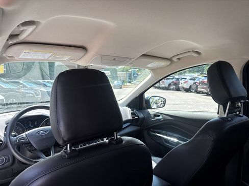 Used 2019 Ford Escape SE AWD/4WD image 24