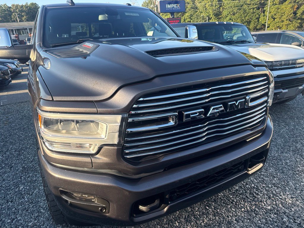 Used 2024 RAM 2500 Laramie w/ Sport Appearance Package AWD/4WD image 2