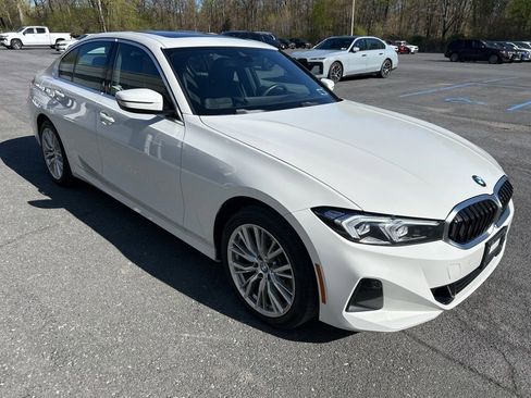 Certified 2024 BMW 330i xDrive Sedan w/ Premium Package AWD/4WD image 8