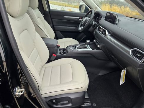 New 2025 MAZDA CX-5 AWD 2.5 S w/ Preferred Package image 4