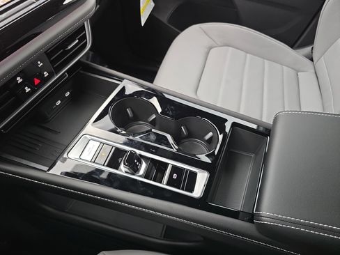 New 2026 Volkswagen Atlas Cross Sport SEL image 25