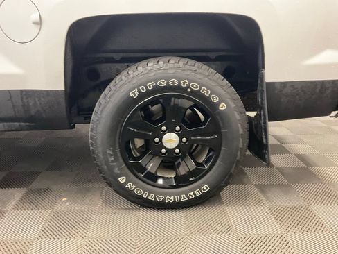 Used 2015 Chevrolet Silverado 1500 LT w/ All Star Edition AWD/4WD image 9