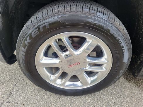 Used 2007 GMC Envoy Denali image 30