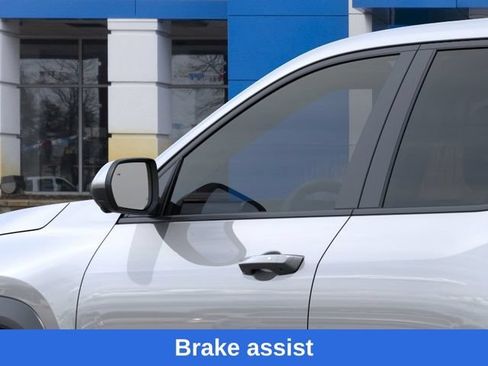 New 2026 Chevrolet Equinox LT w/ Safety and Technology Package FWD image 13