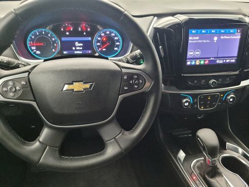 Used 2023 Chevrolet Traverse LT image 22