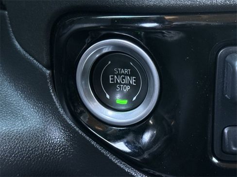 Certified 2023 GMC Sierra 1500 Elevation image 18