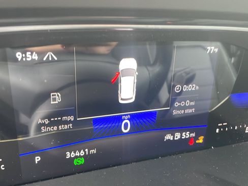 Used 2023 Volkswagen Jetta SE w/ Panoramic Sunroof Package FWD image 3
