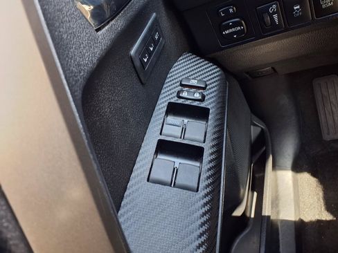 Used 2015 Toyota RAV4 Limited w/ Technology Package FWD image 11