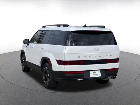 Used 2025 Hyundai Santa Fe SEL image 11
