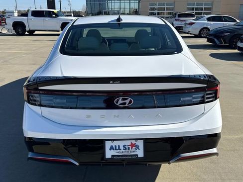 New 2026 Hyundai Sonata SEL image 8
