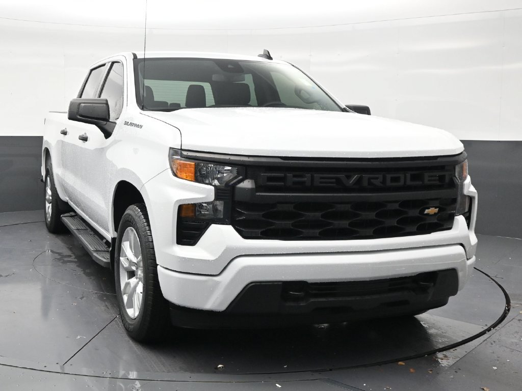 Used 2024 Chevrolet Silverado 1500 Custom RWD image 7