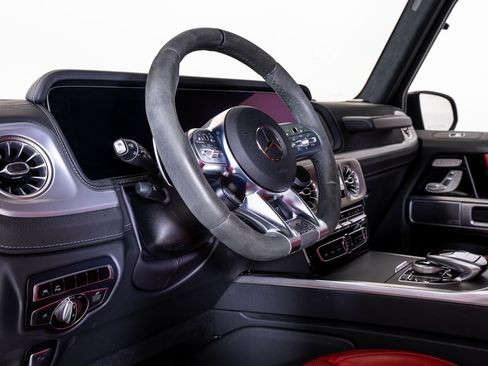 Used 2022 Mercedes-Benz G 63 AMG G 63 AMG w/ AMG Night Package image 16