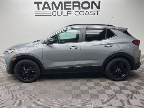 Used 2024 Buick Encore GX Sport Touring w/ Advanced Technology Package image 2