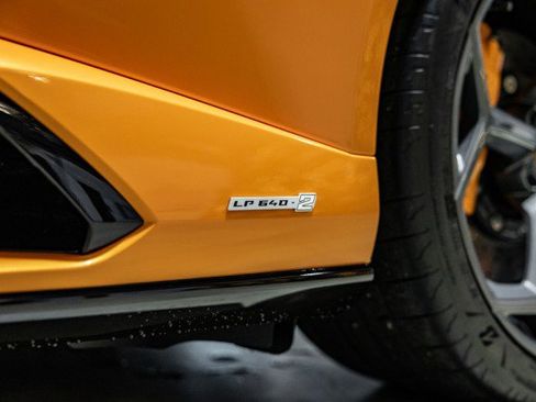 Used 2023 Lamborghini Huracan Tecnica image 36