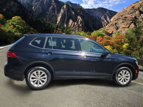 Used 2018 Volkswagen Tiguan S FWD image 2