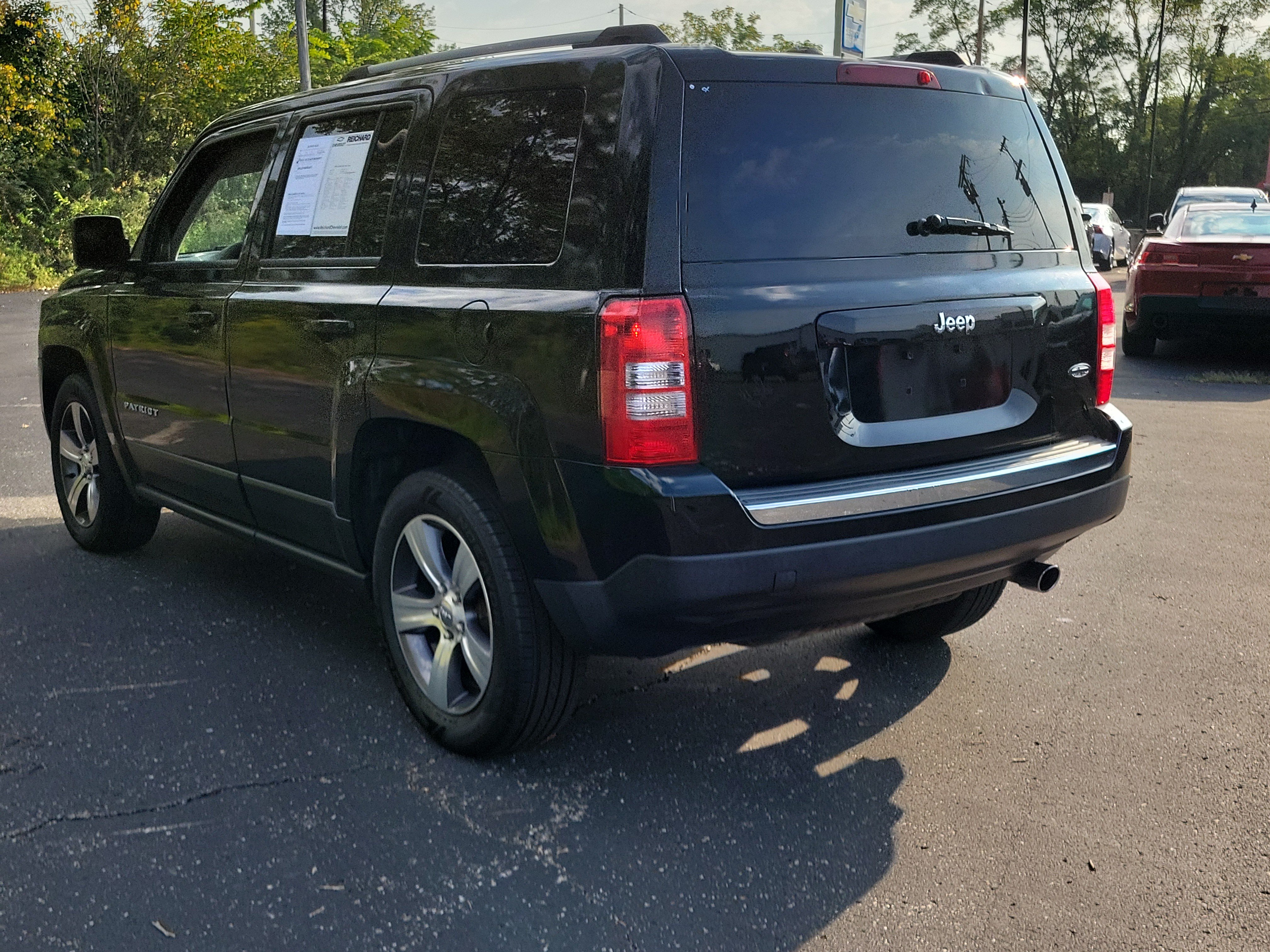 Used 2016 Jeep Patriot High Altitude FWD image 3