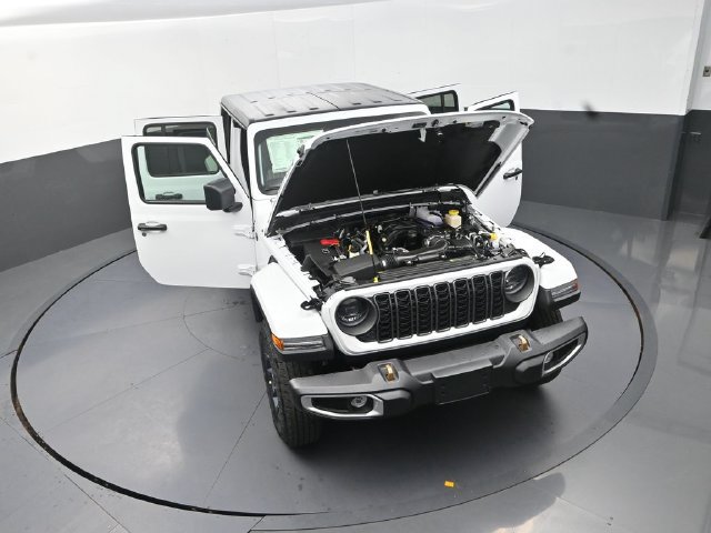 New 2026 Jeep Gladiator Sport AWD/4WD image 29