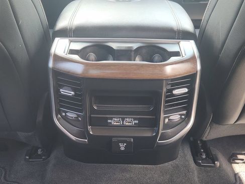 Used 2022 RAM 1500 Laramie RWD image 23