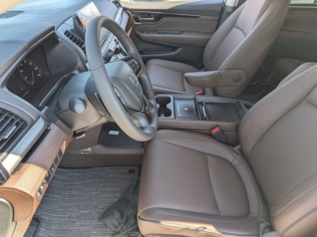 New 2027 Honda Odyssey Touring image 12