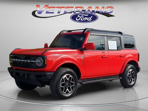 Certified 2024 Ford Bronco Outer Banks image 1