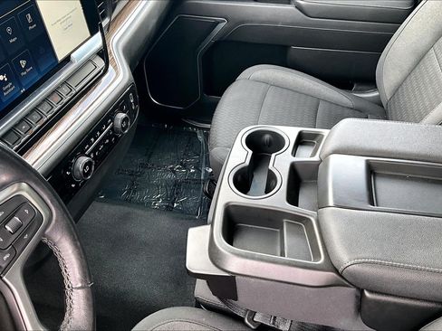 Used 2022 Chevrolet Silverado 1500 LT AWD/4WD image 15