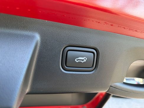 Used 2022 Hyundai Tucson Limited image 36