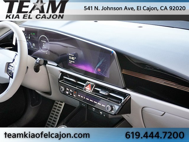 New 2026 Kia Niro Wave w/ Wave Preserve Package FWD image 12