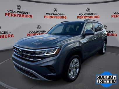 Used 2023 Volkswagen Atlas SE w/ Panoramic Sunroof Package