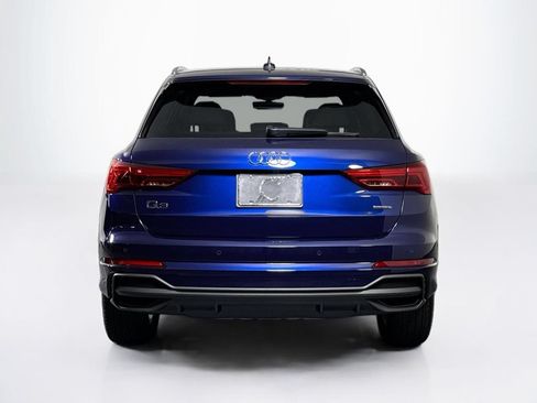 Used 2025 Audi Q3 2.0T Premium w/ Convenience Package AWD/4WD image 4