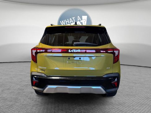 Certified 2024 Kia Seltos SX w/ SX Sunroof Package AWD/4WD image 5