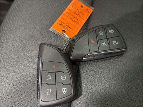 Used 2025 Chevrolet Traverse Z71 AWD/4WD image 43