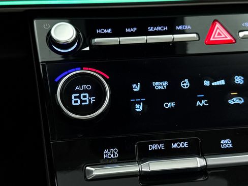Used 2024 Hyundai Santa Fe Calligraphy AWD/4WD image 26