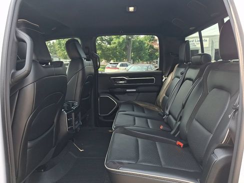 Used 2022 RAM 1500 Laramie AWD/4WD image 14