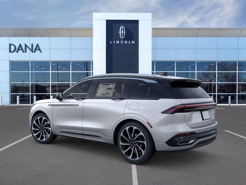 New 2026 Lincoln Nautilus Black Label AWD/4WD image 4