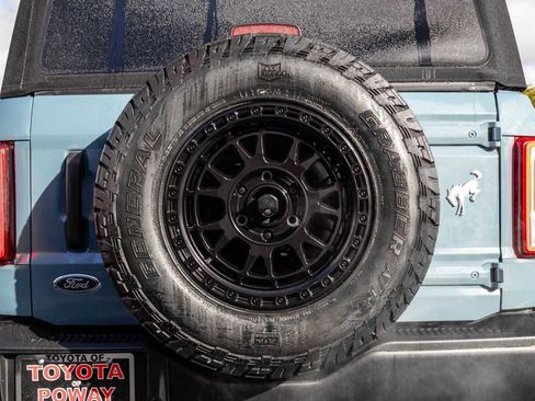 Used 2021 Ford Bronco Black Diamond image 18