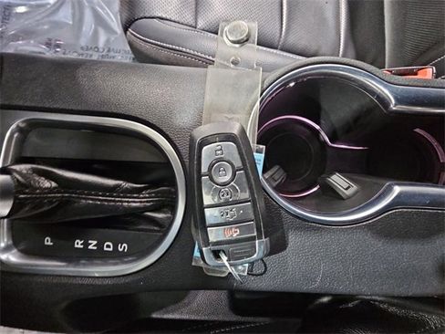 Used 2022 Ford Mustang Premium image 34