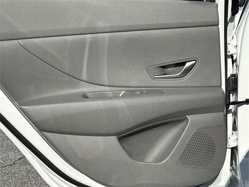 New 2026 Hyundai Elantra Blue image 21