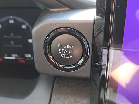 Certified 2025 Toyota Tacoma Limited image 27