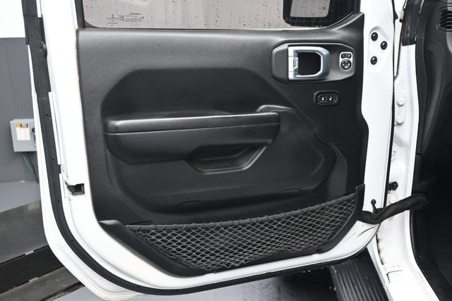 Used 2021 Jeep Gladiator Sport AWD/4WD image 21