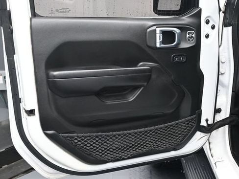 Used 2021 Jeep Gladiator Sport AWD/4WD image 21